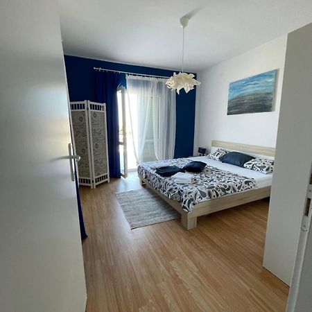 Apartmani Fulir Vrsi Exterior foto